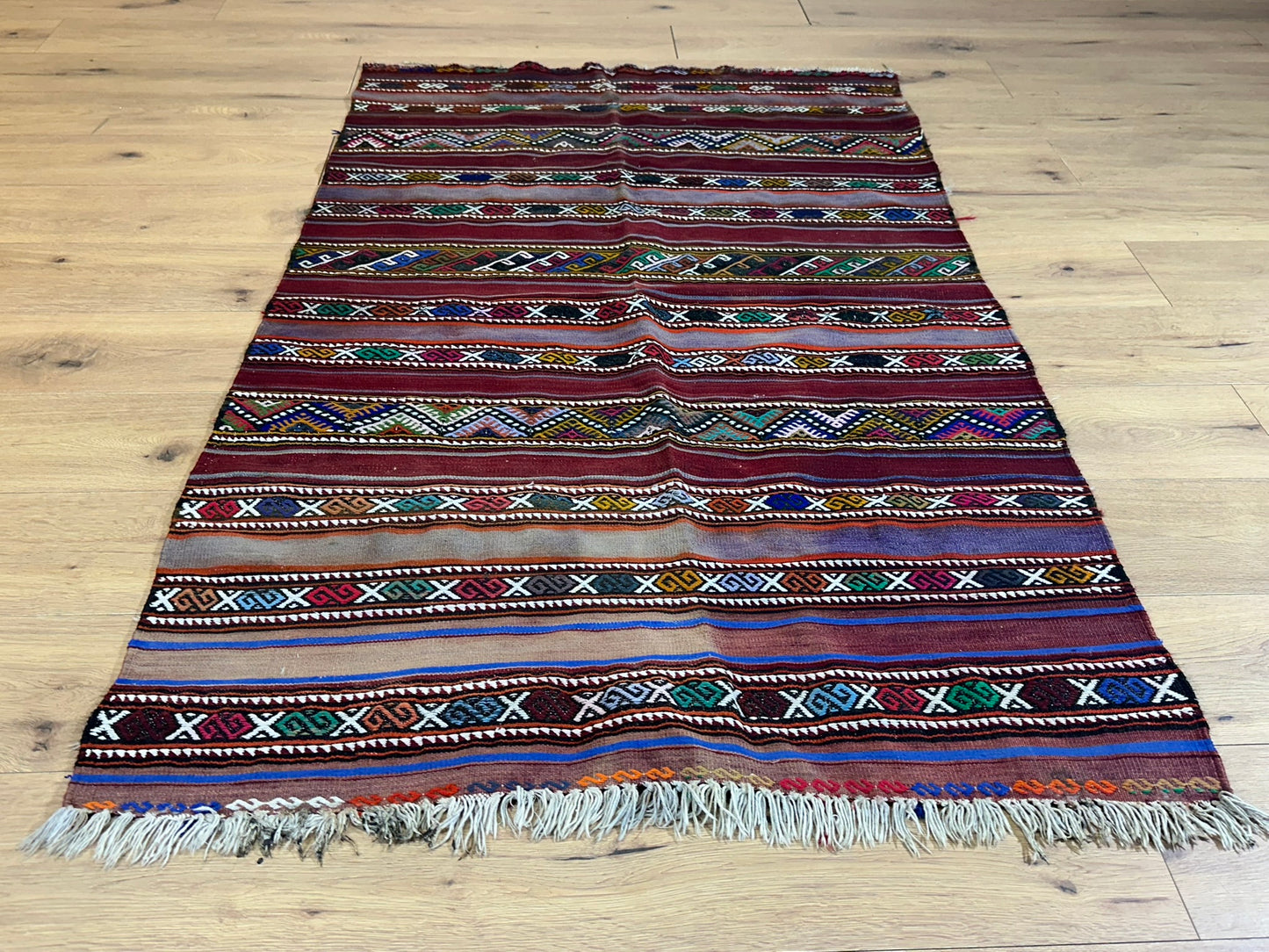 Antiker Orientteppich handgeknüpft Berber Kelim Naturfarben 173x107 cm