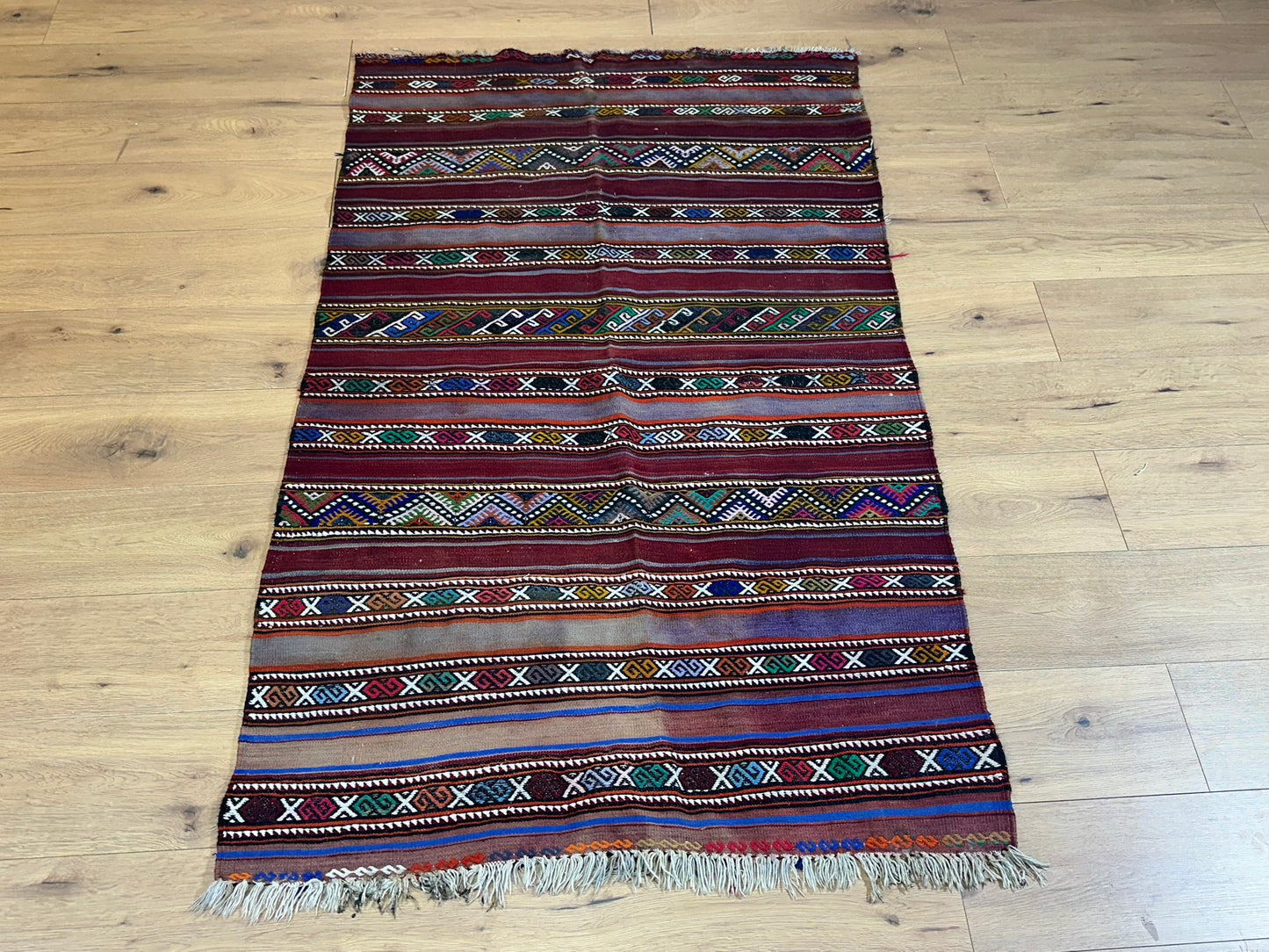 Antiker Orientteppich handgeknüpft Berber Kelim Naturfarben 173x107 cm