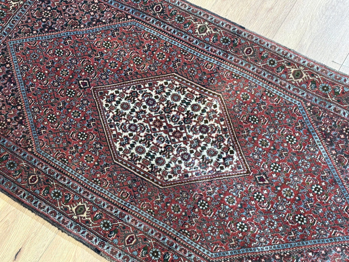 Orientteppich handgeknüpft Bidjar Läufer 136x70 cm