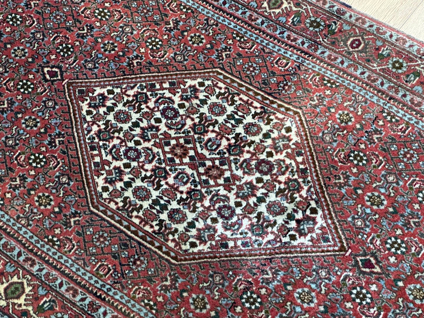 Orientteppich handgeknüpft Bidjar Läufer 136x70 cm