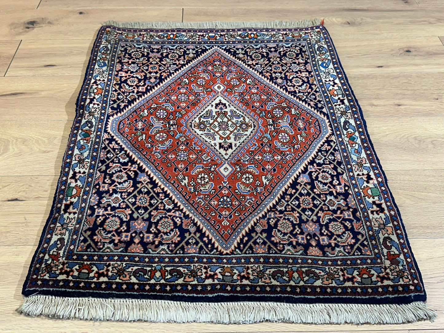 Orientteppich handgeknüpft Bidjar 98x74 cm