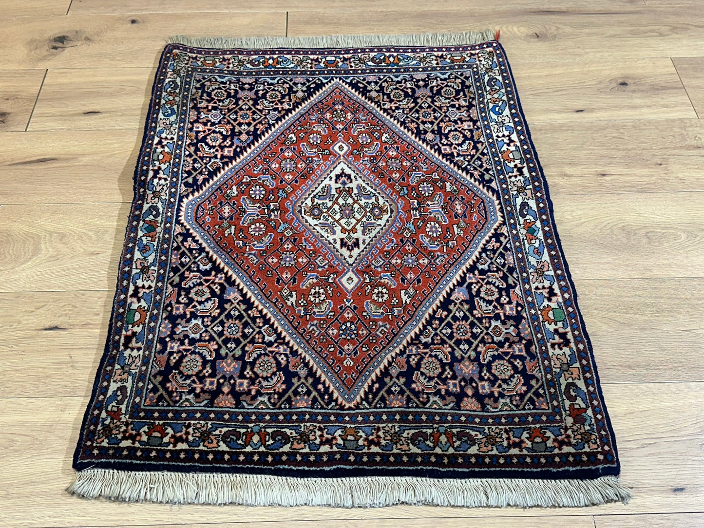Orientteppich handgeknüpft Bidjar 98x74 cm