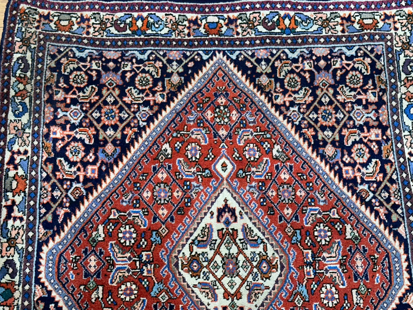 Orientteppich handgeknüpft Bidjar 98x74 cm