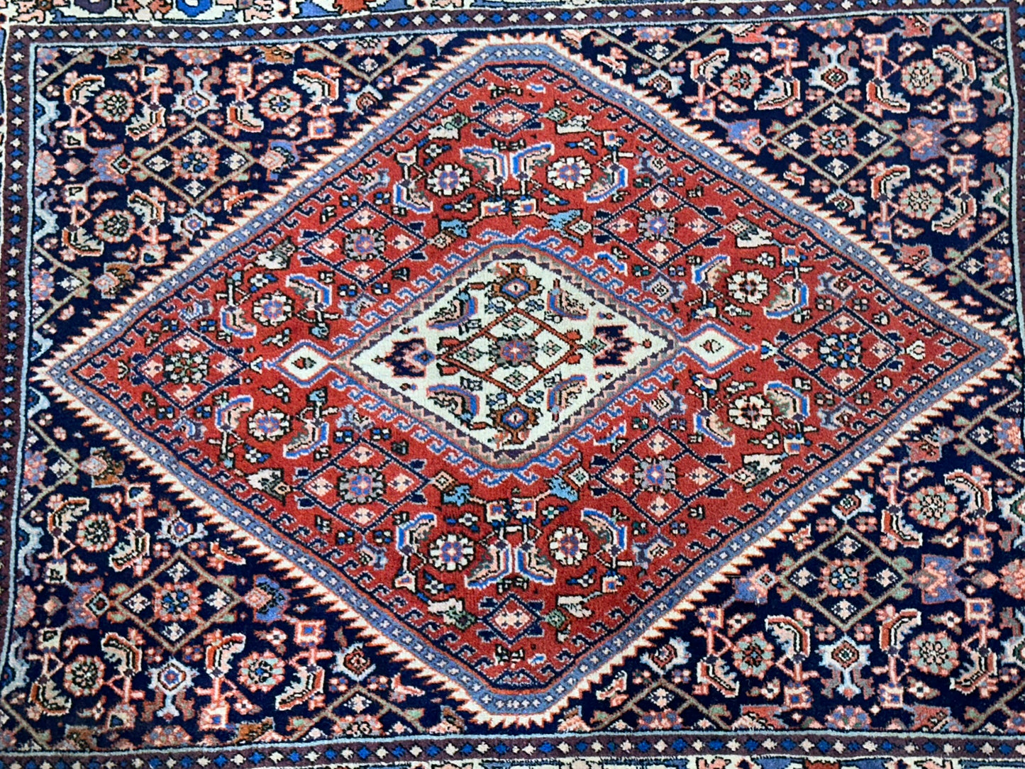 Orientteppich handgeknüpft Bidjar 98x74 cm