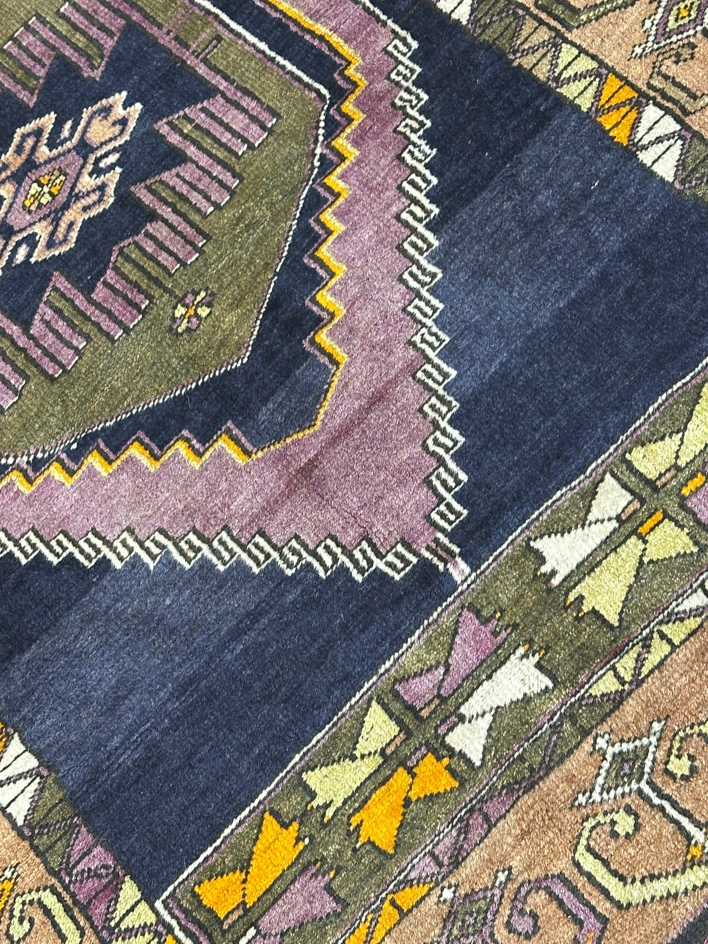 Antik Orientteppich handgeknüpft Kazak Milas Naturfarben 180x114 cm