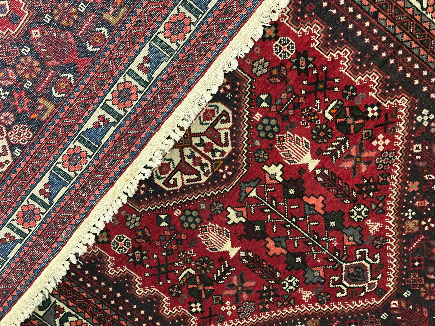 Handgeknüpfter Perser Teppich – Medaillon Design aus Abdeeh