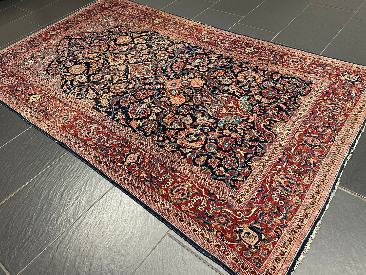 Handgeknüpfter Perser Teppich – Lebensbaum Antik Keschan
