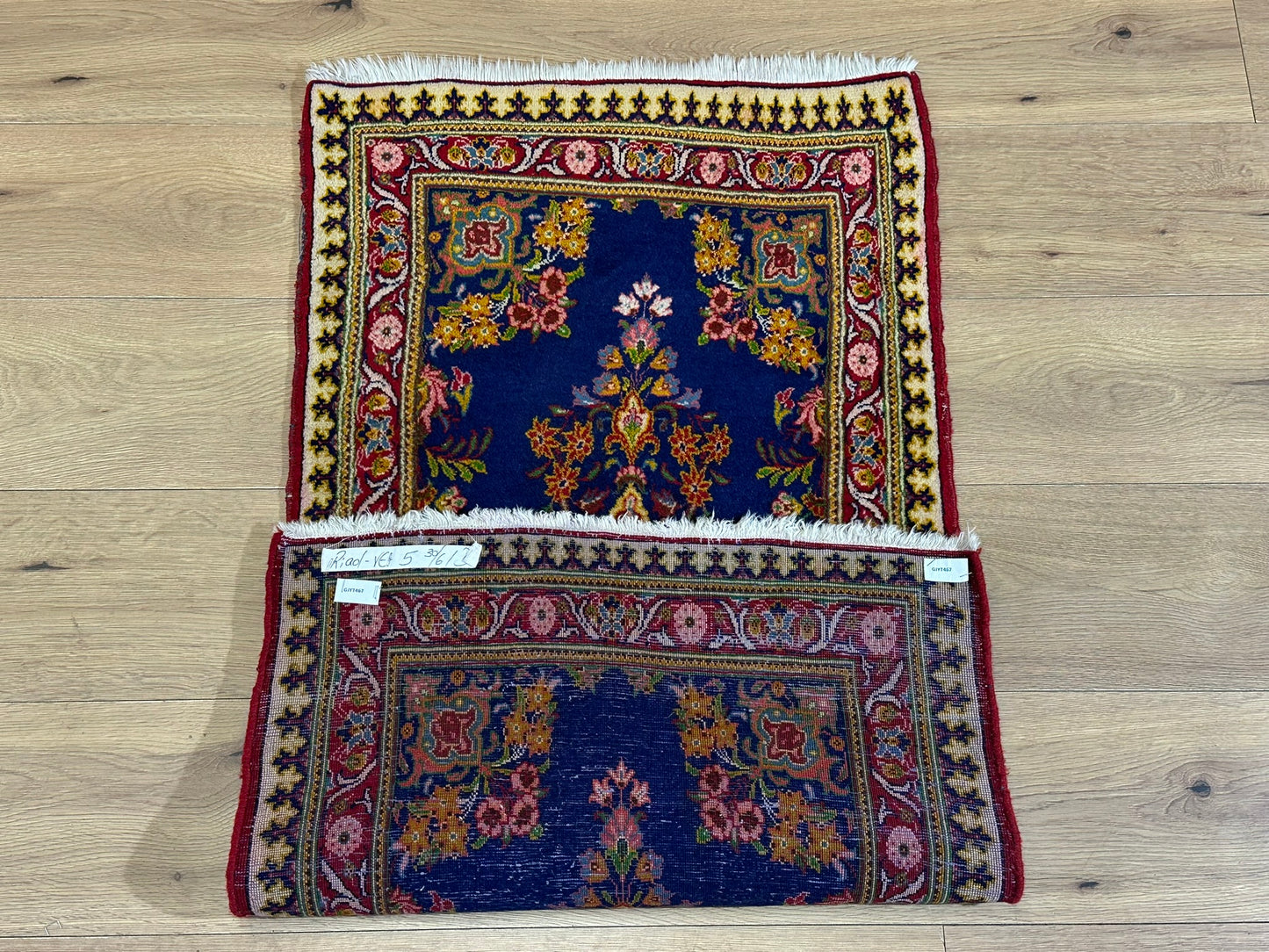 Orientteppich handgeknüpft Sarough Natur Semiantik 118x62 cm