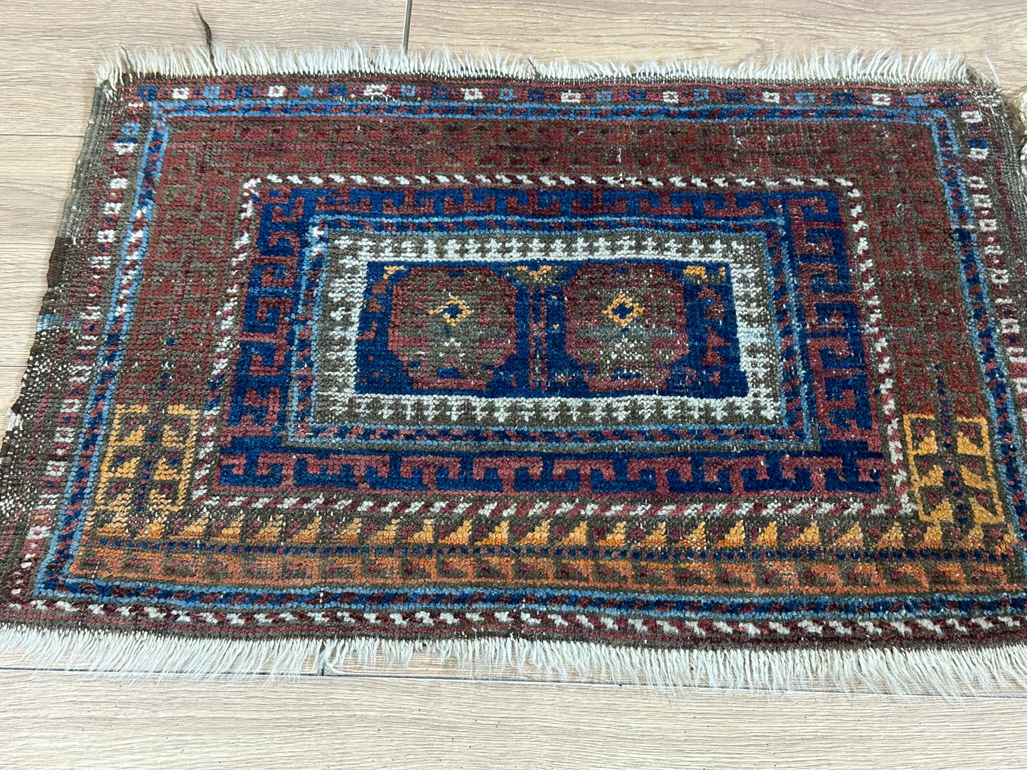 Antik Orientteppich handgeknüpft Belutsch Naturfarben 64x45 cm