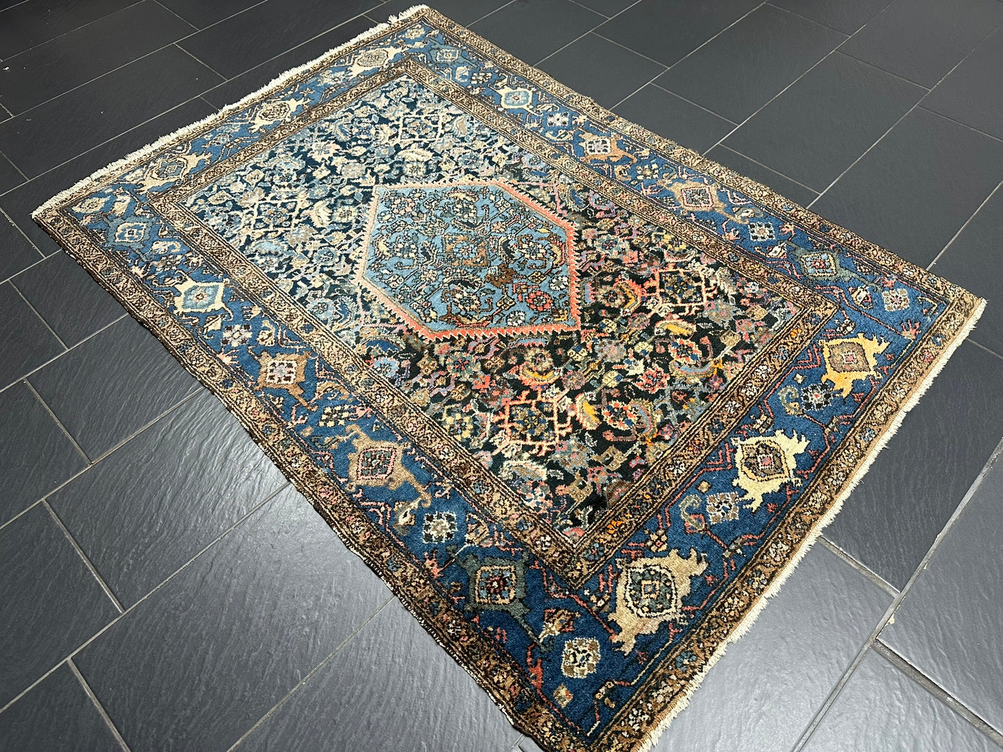 Handgeknüpfter Perser Teppich – Malayer Art Deco Naturfarben maße 185x130cm