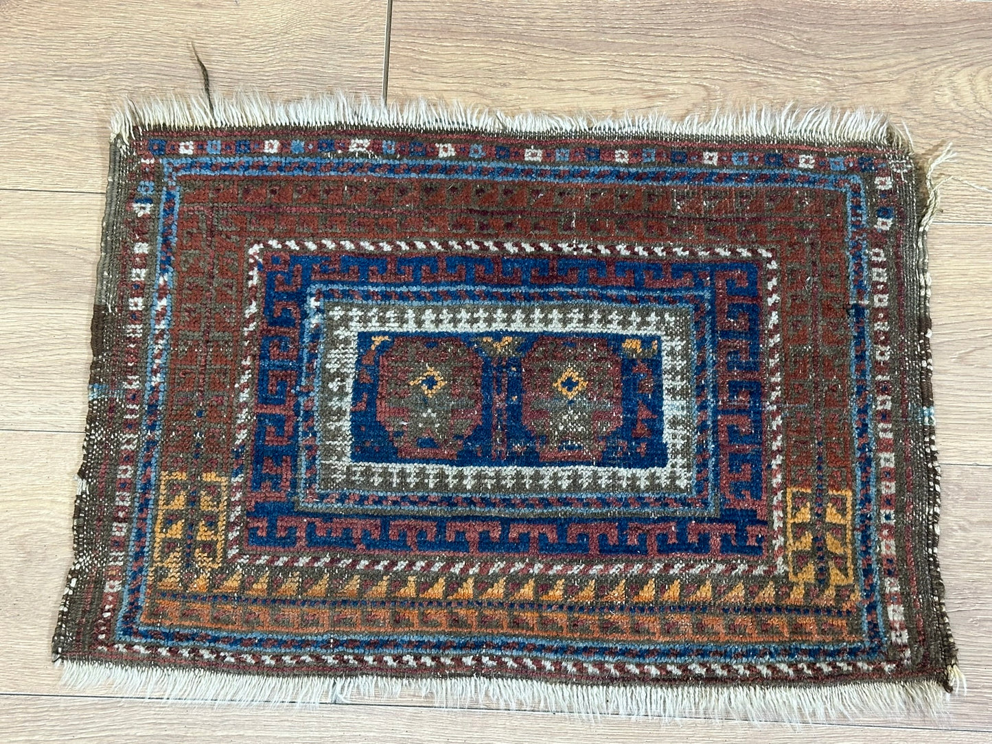 Antik Orientteppich handgeknüpft Belutsch Naturfarben 64x45 cm