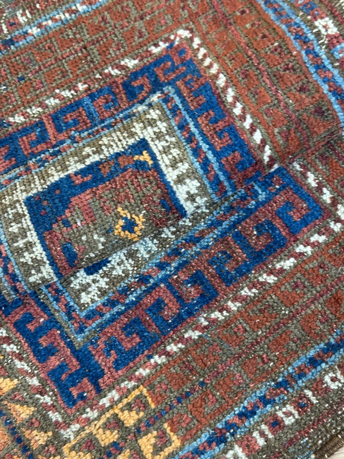 Antik Orientteppich handgeknüpft Belutsch Naturfarben 64x45 cm