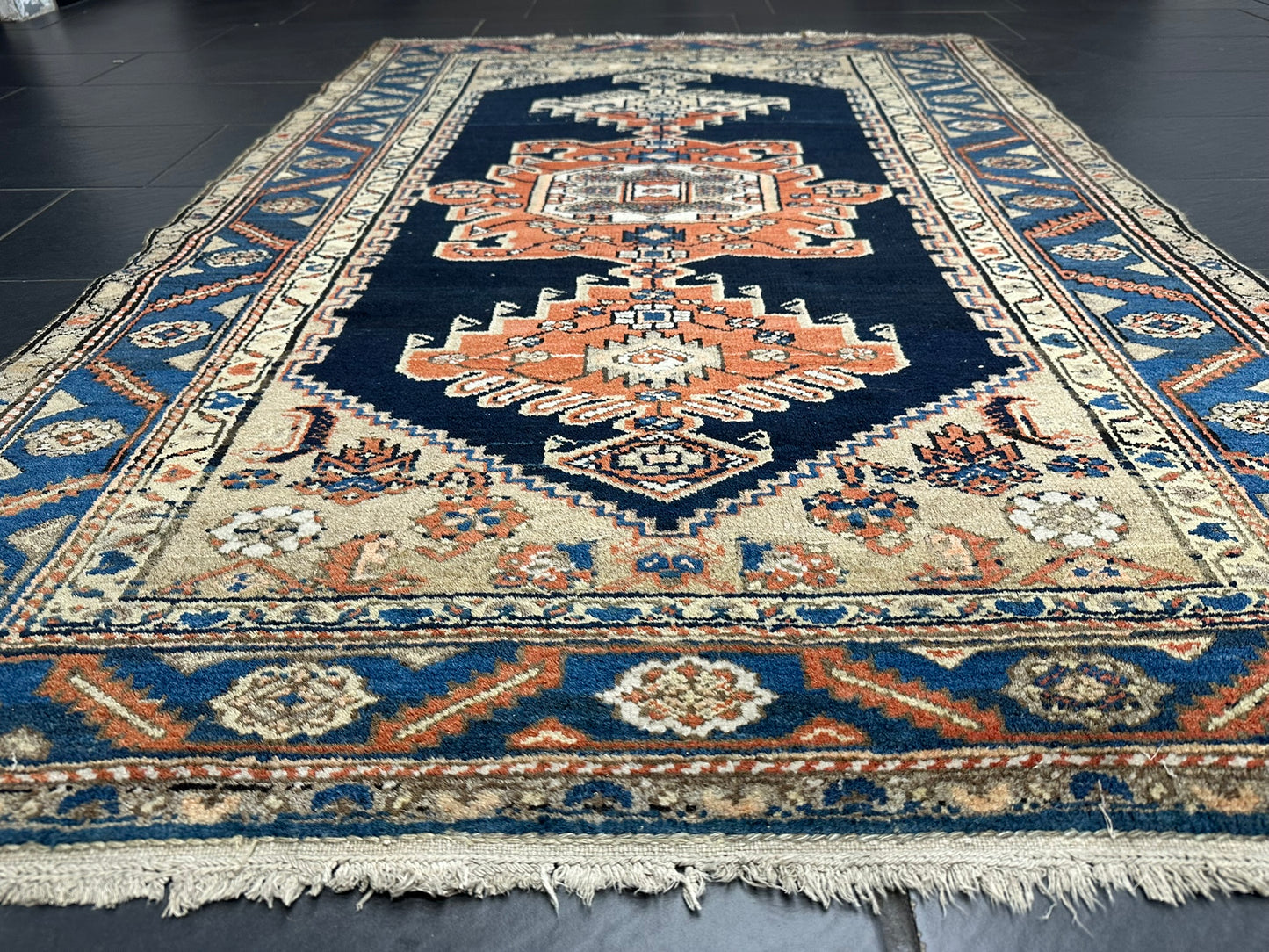 Handgeknüpfter Perser Teppich – Zanjan Art Deco Naturfarben 197x130cm