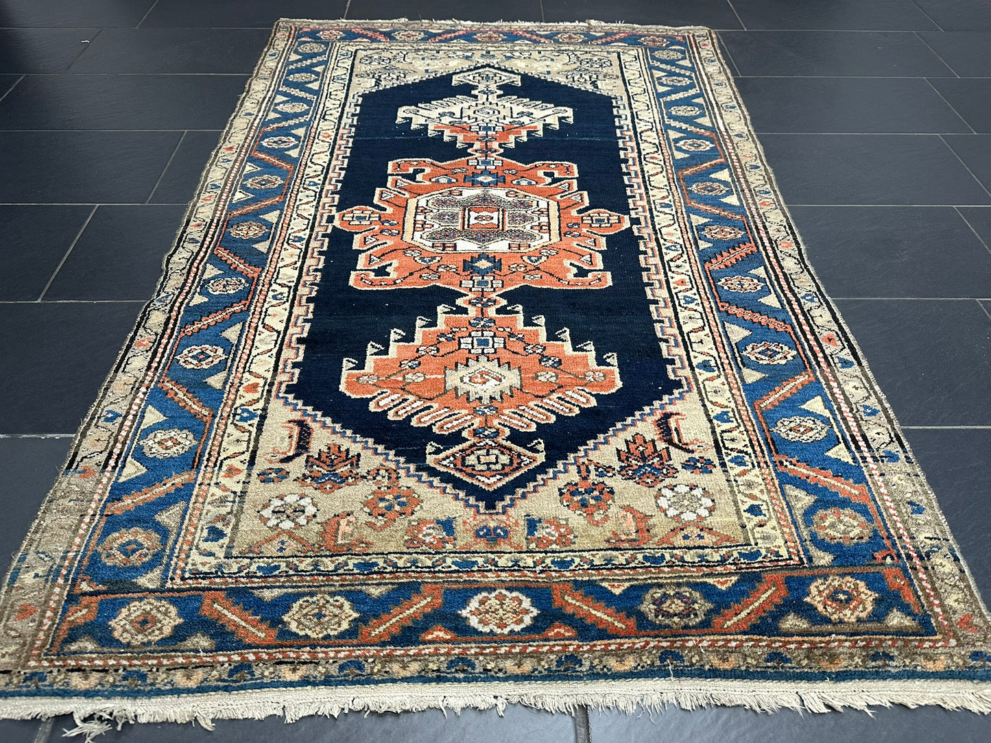 Handgeknüpfter Perser Teppich – Zanjan Art Deco Naturfarben 197x130cm
