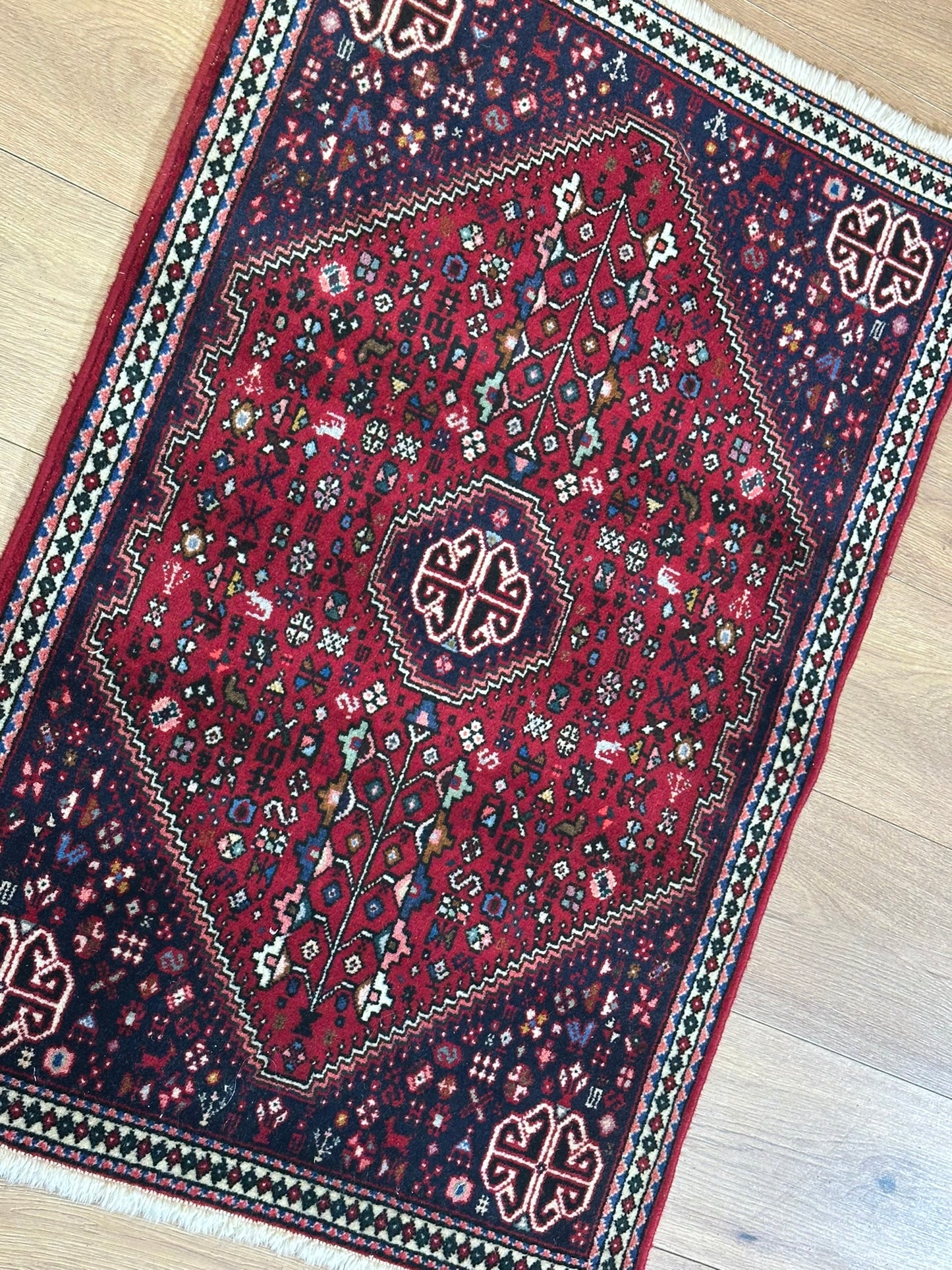Orientteppich handgeknüpft Abadeh 110x73 cm