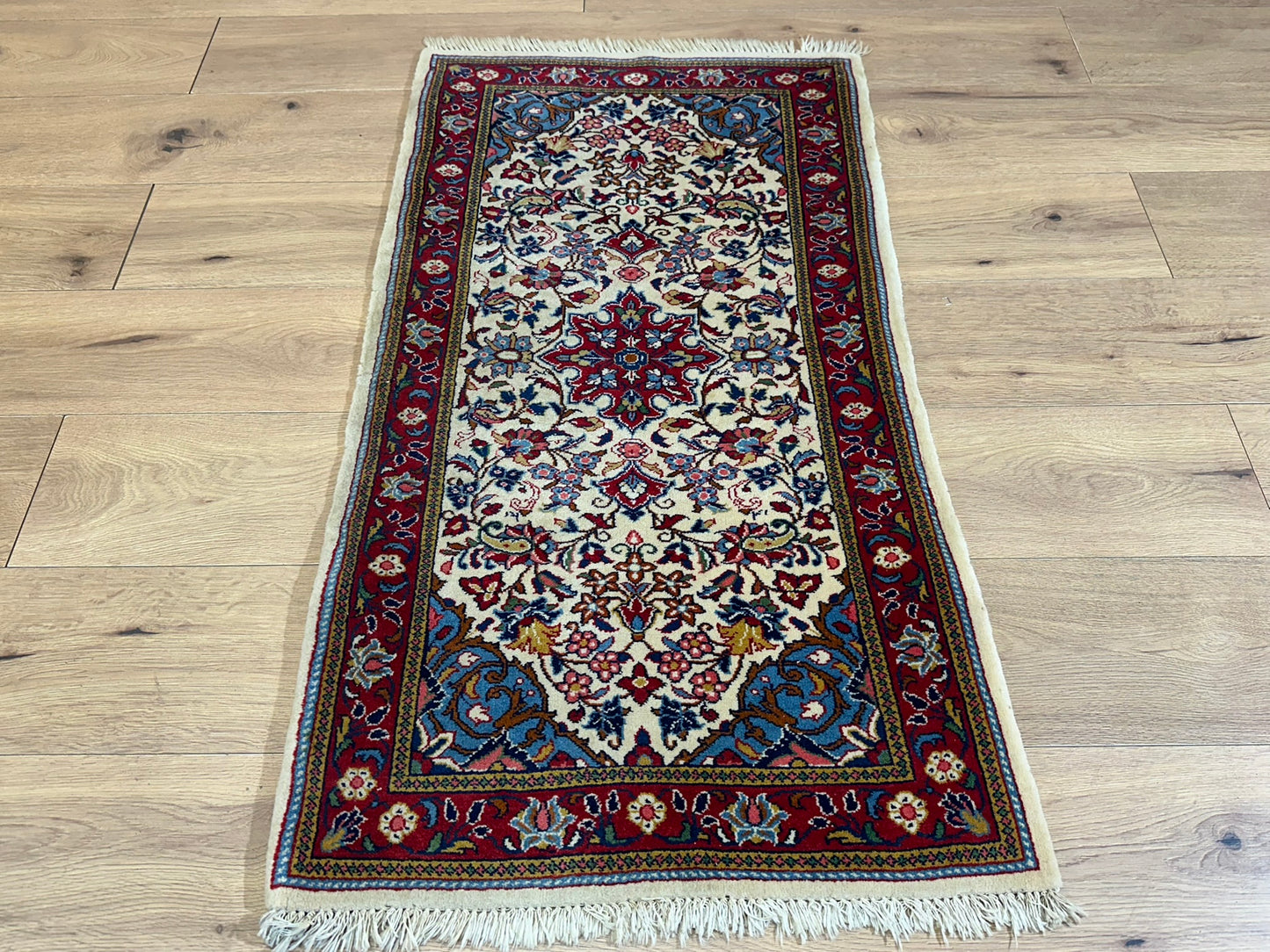 Orientteppich handgeknüpft Sarough 118x64 cm