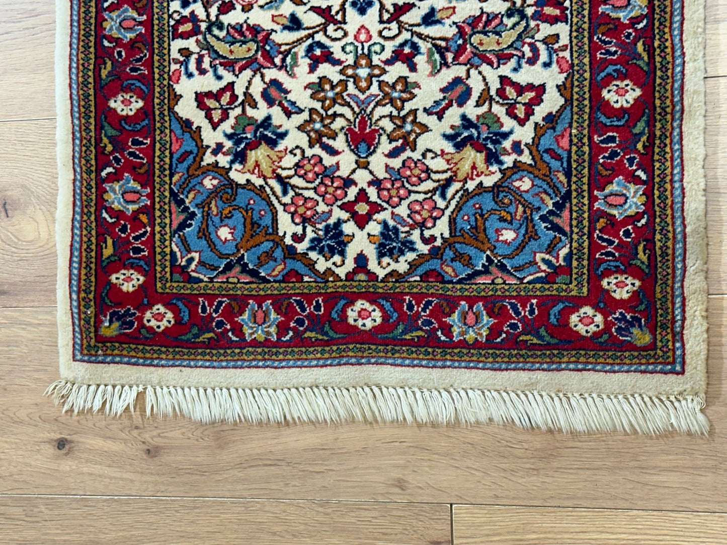 Orientteppich handgeknüpft Sarough 118x64 cm