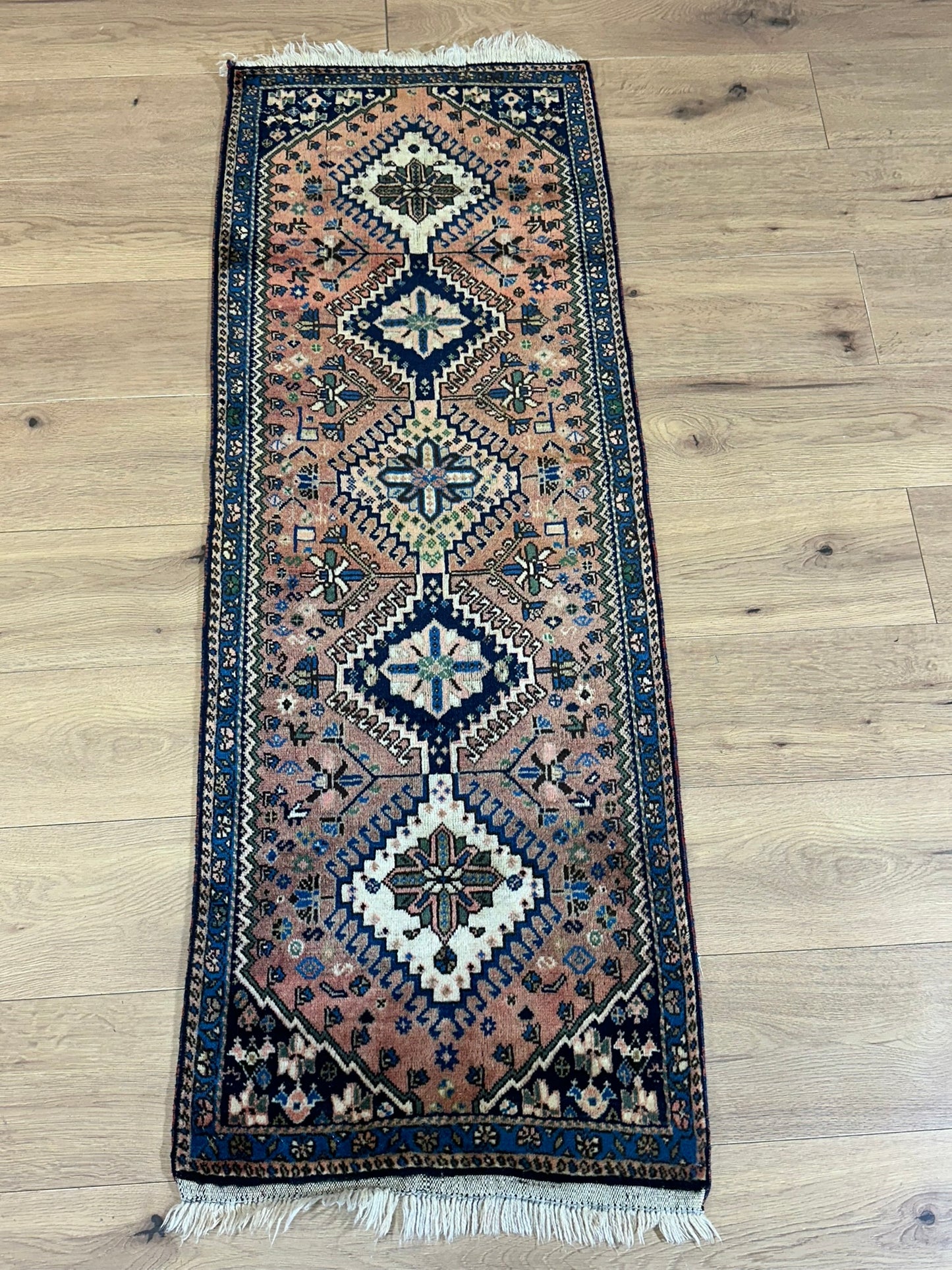 Orientteppich handgeknüpft Gaschgai 155x57 cm