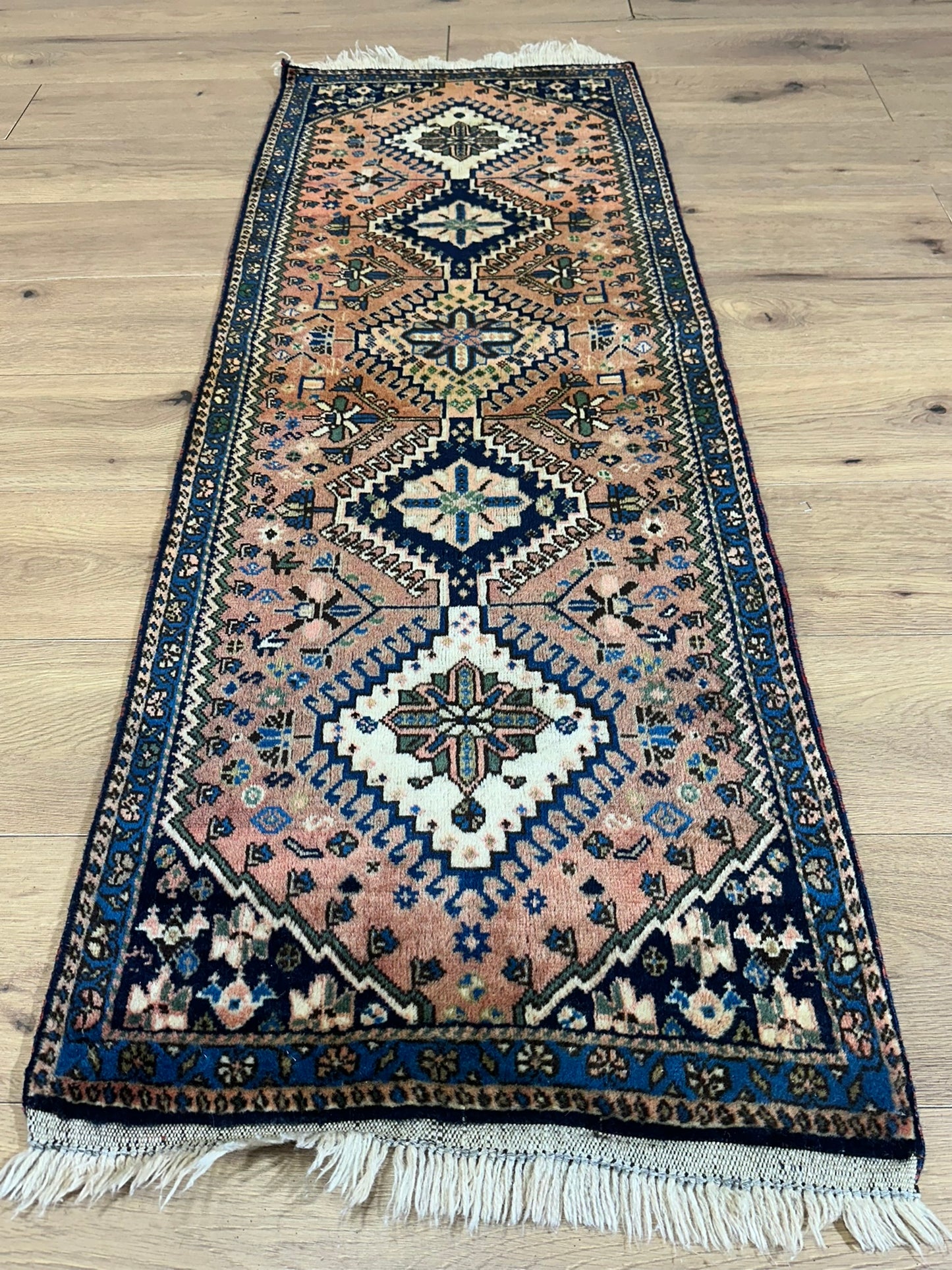 Orientteppich handgeknüpft Gaschgai 155x57 cm