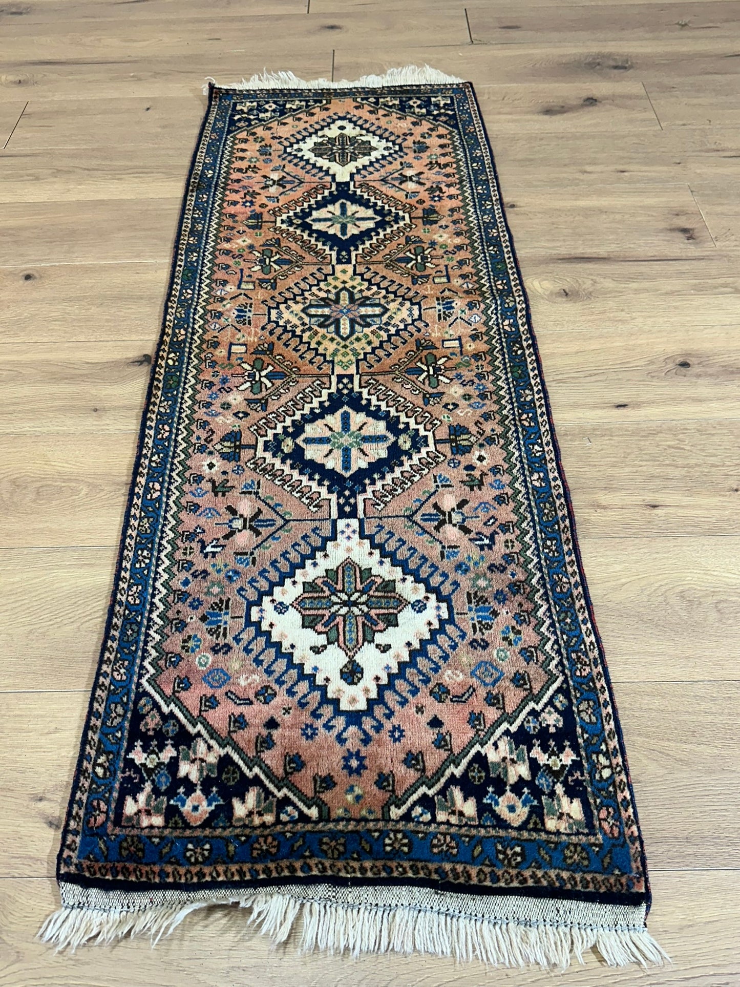 Orientteppich handgeknüpft Gaschgai 155x57 cm