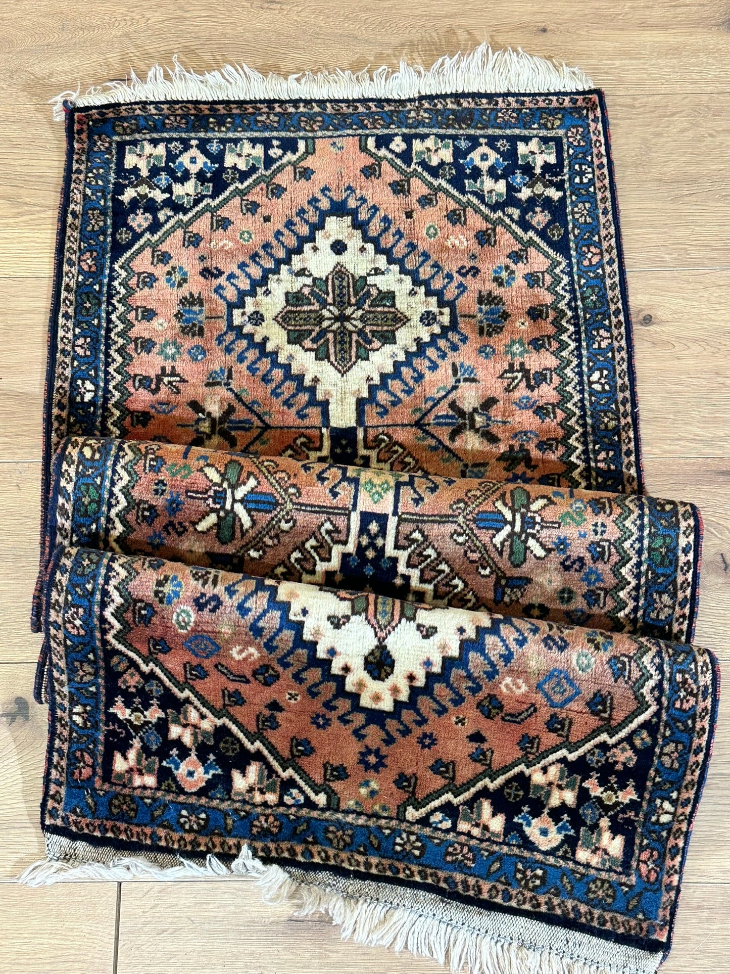 Orientteppich handgeknüpft Gaschgai 155x57 cm