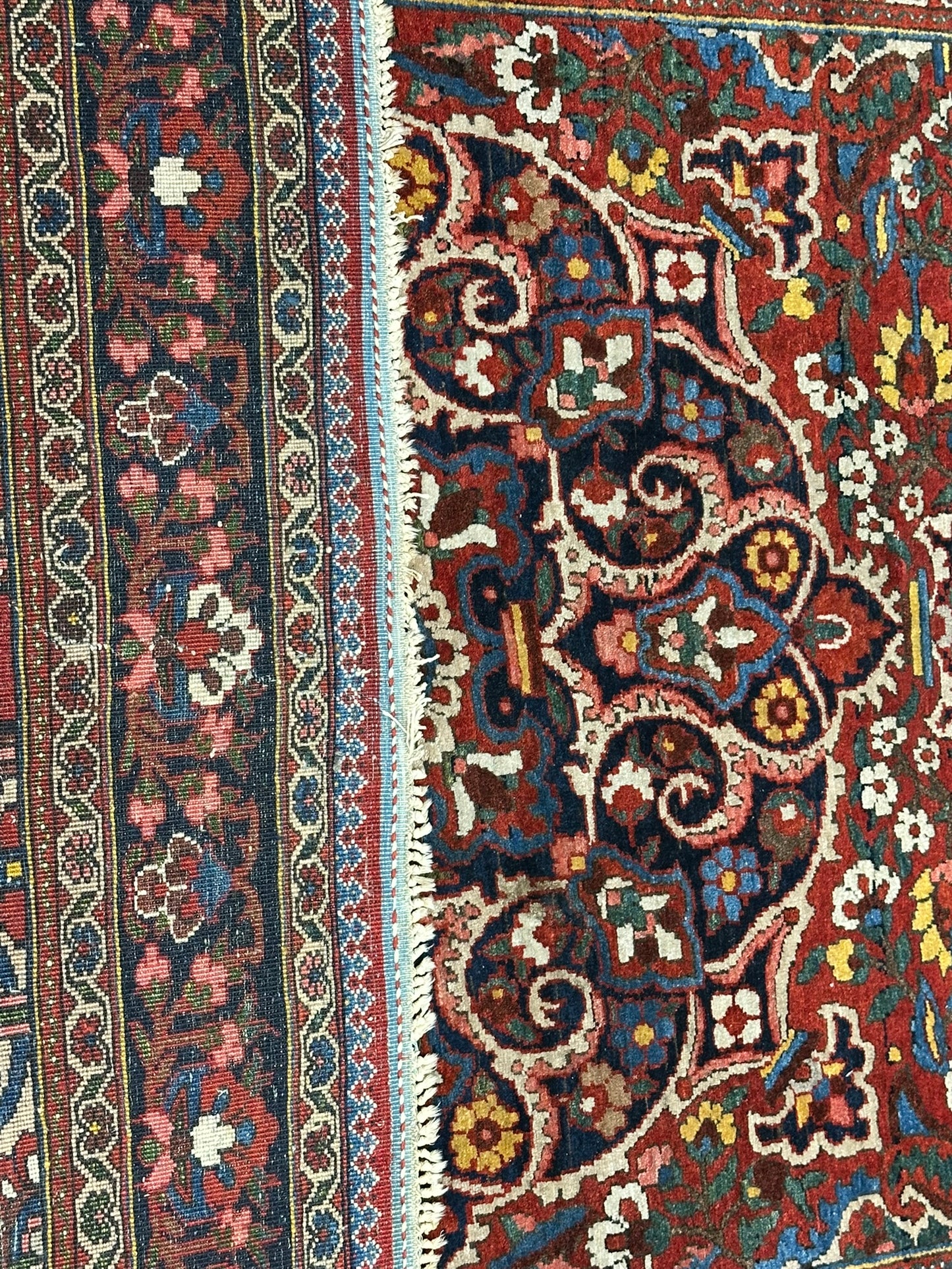 Handgeknüpfter Perser Teppich – Bachtiar Art Deco Naturfarben 208x138cm