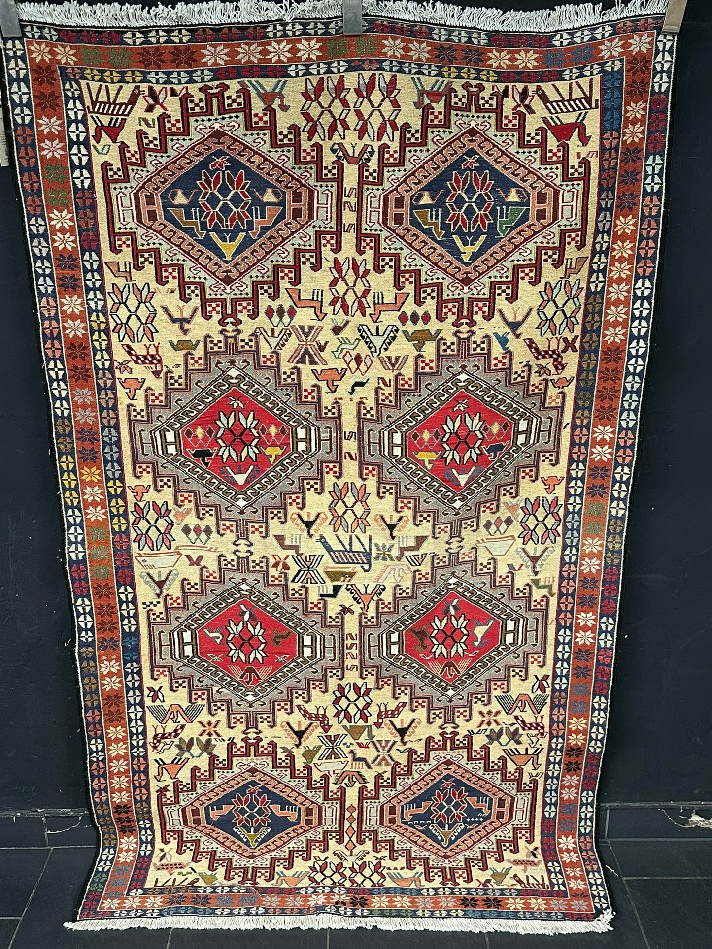 Handgeknüpfter Perser Teppich – Kazak Sumack Art Deco Naturfarben 186x113cm