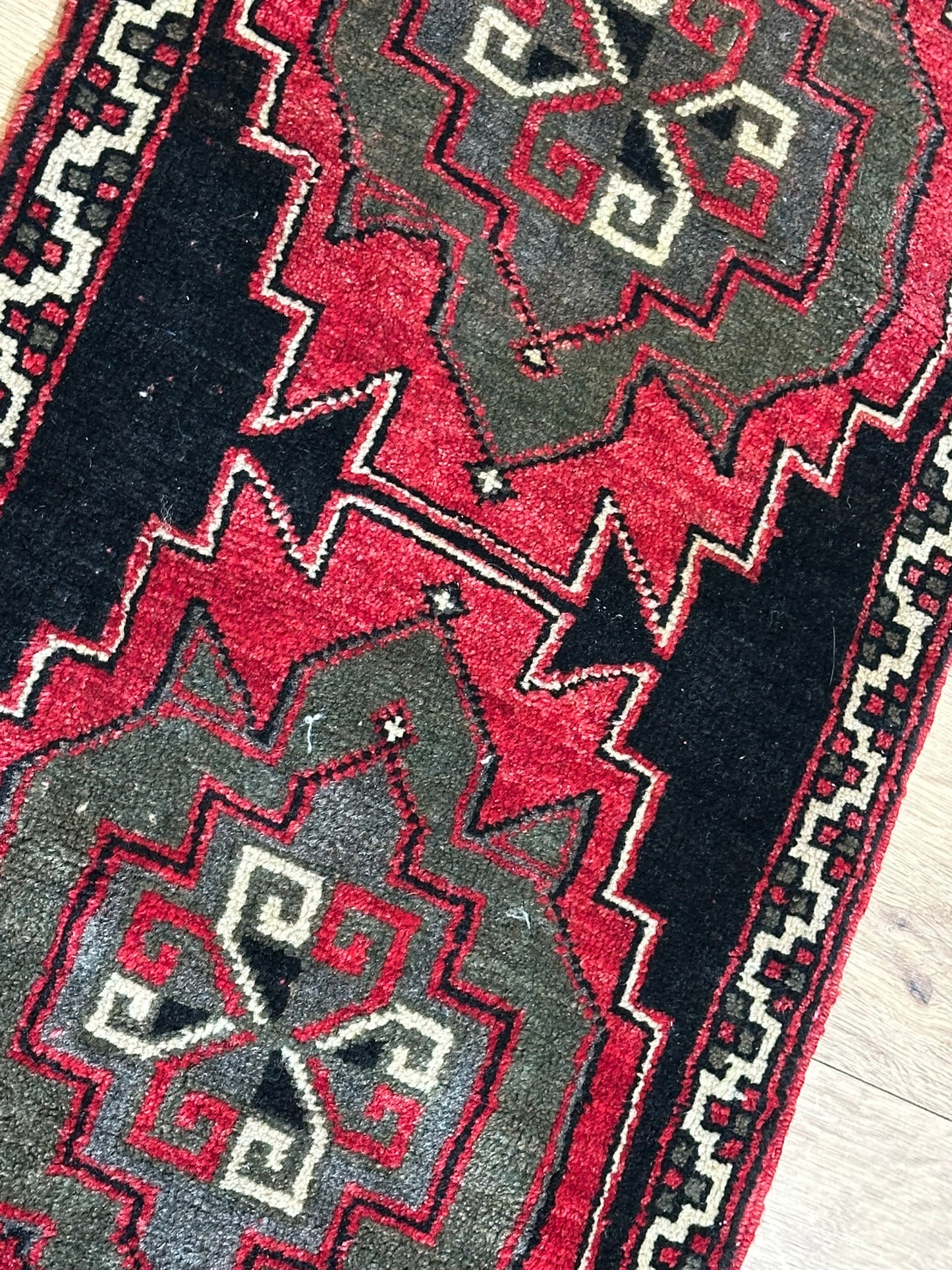 Orientteppich handgeknüpft Kazak 110x50 cm