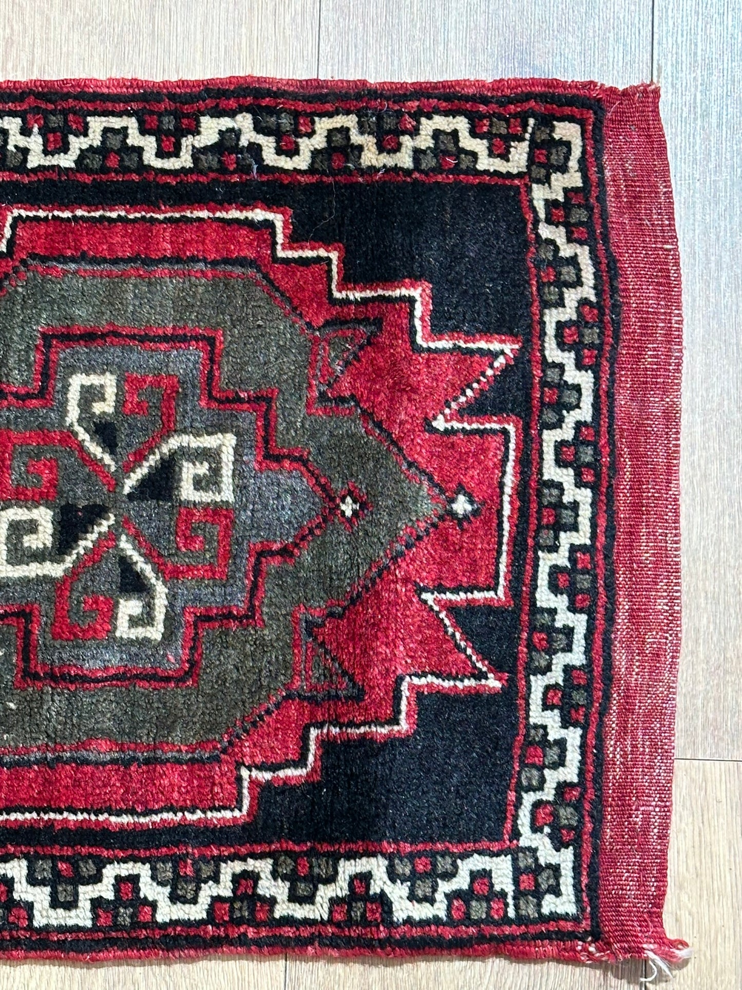 Orientteppich handgeknüpft Kazak 110x50 cm