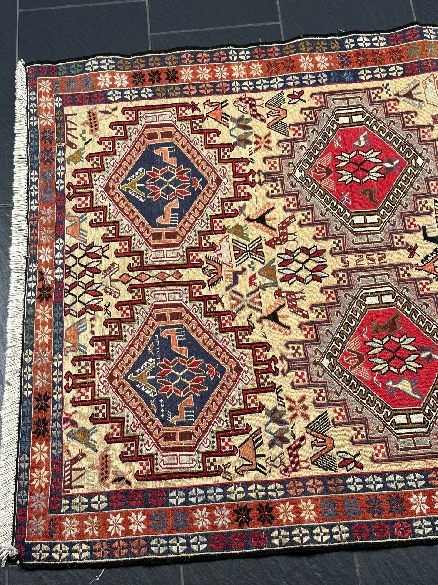 Handgeknüpfter Perser Teppich – Kazak Sumack Art Deco Naturfarben 186x113cm