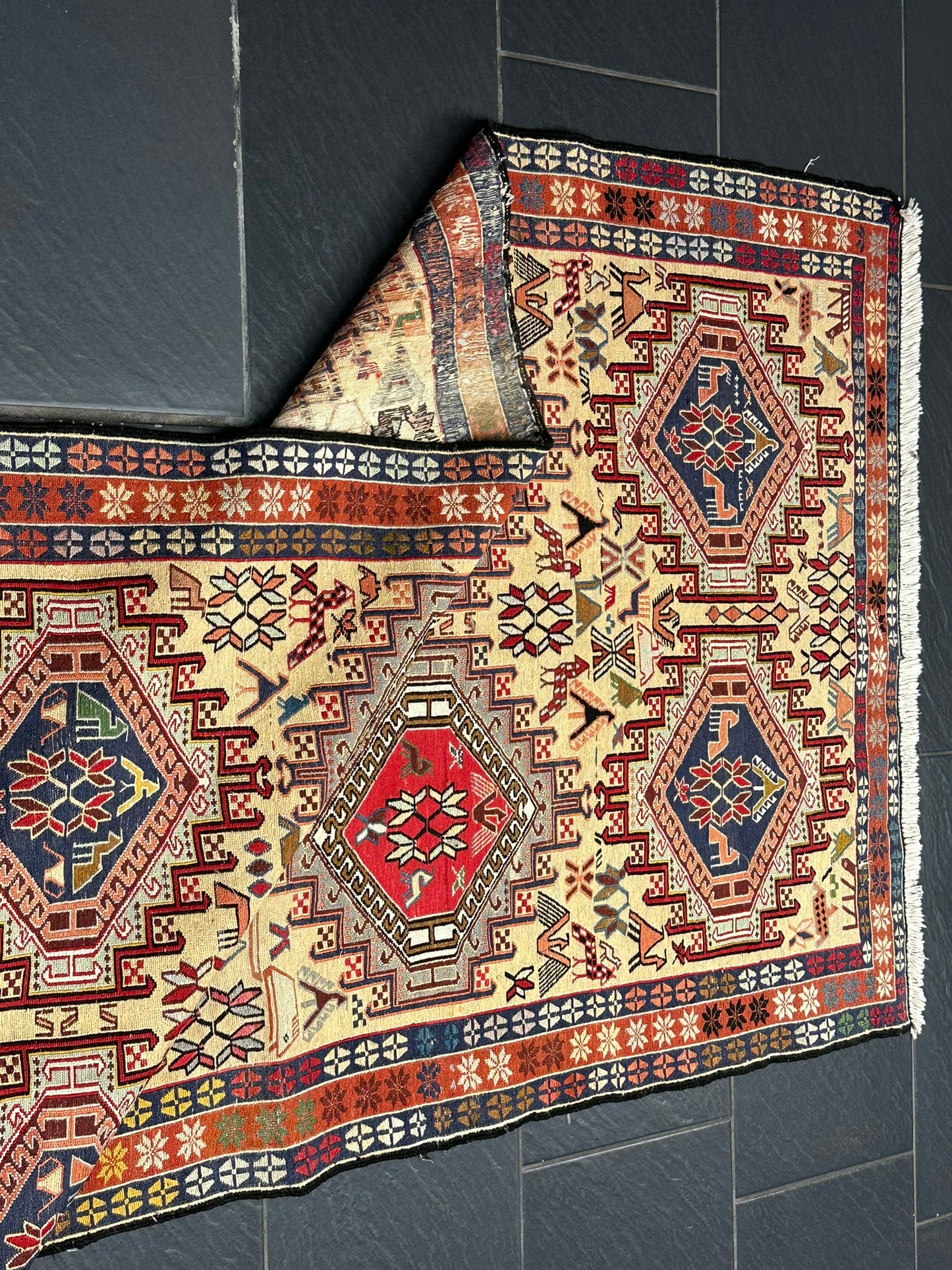 Handgeknüpfter Perser Teppich – Kazak Sumack Art Deco Naturfarben 186x113cm