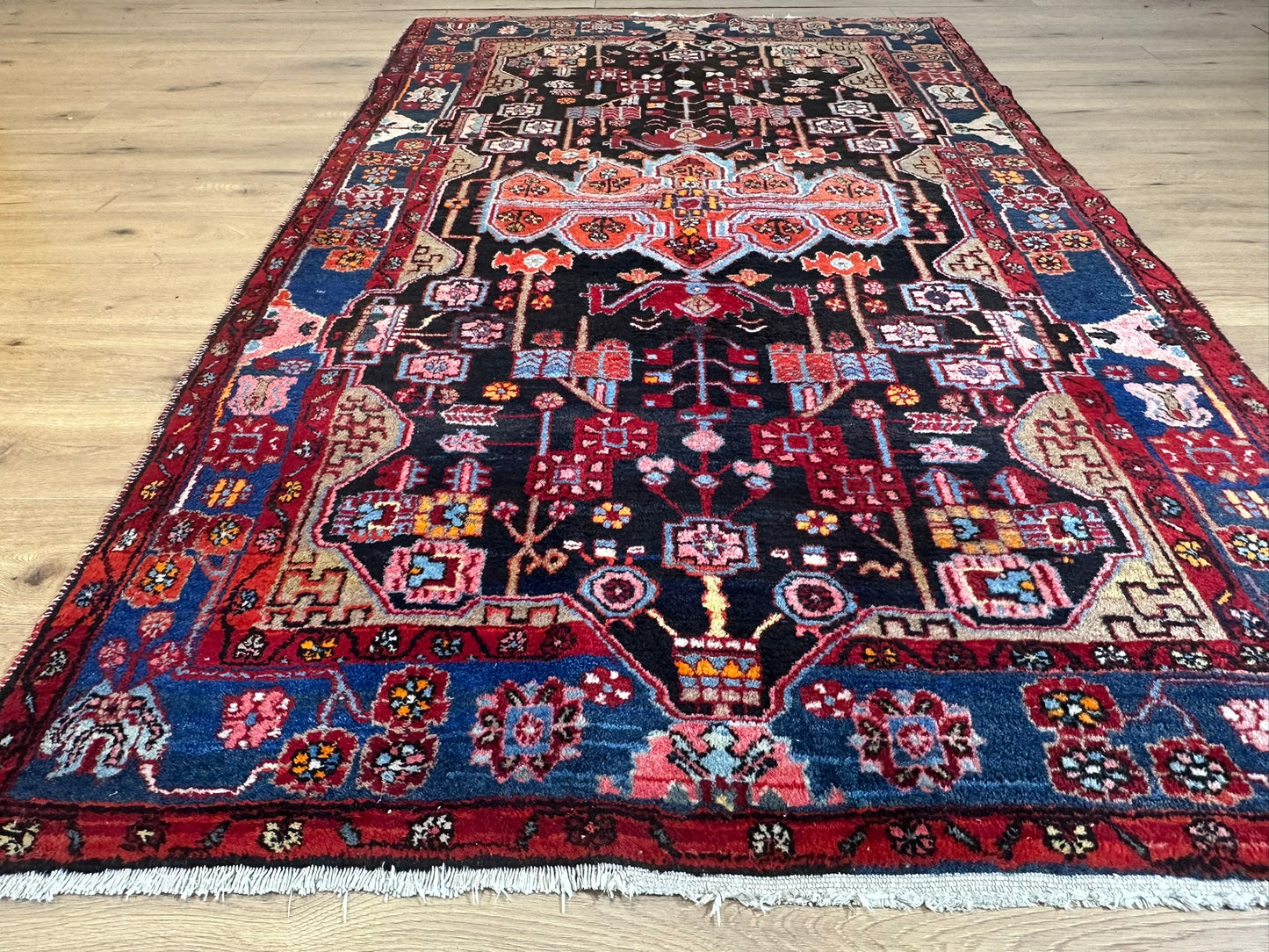 Orientteppich handgeknüpft Malayer Naturfarben 245x150 cm