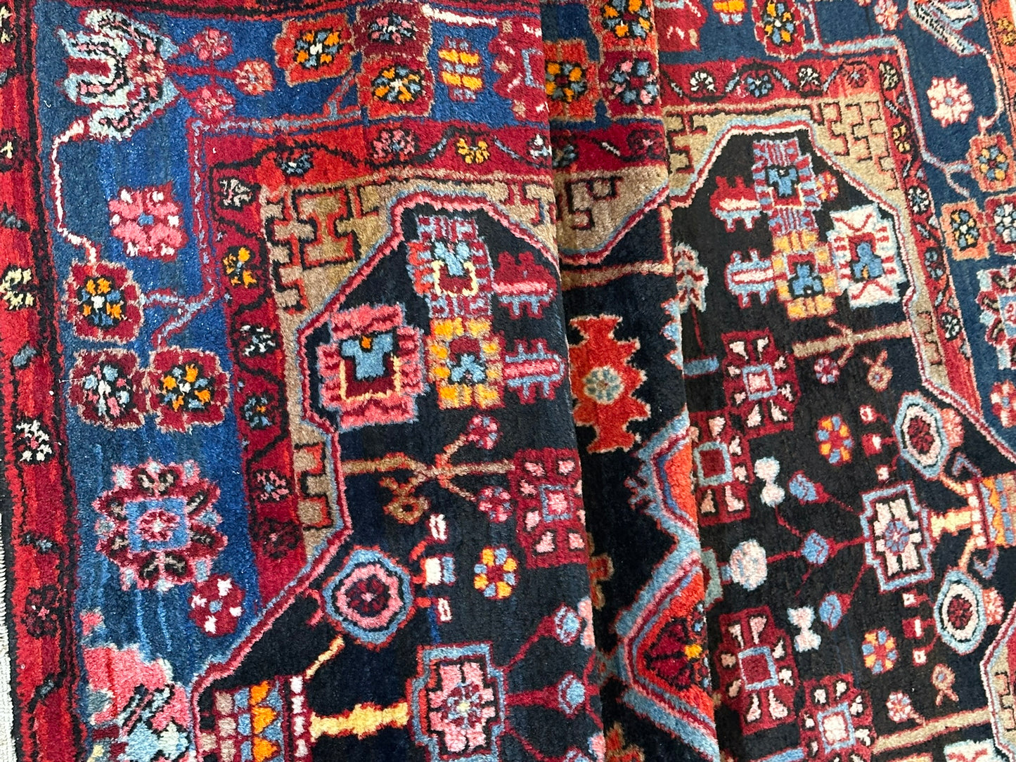 Orientteppich handgeknüpft Malayer Naturfarben 245x150 cm