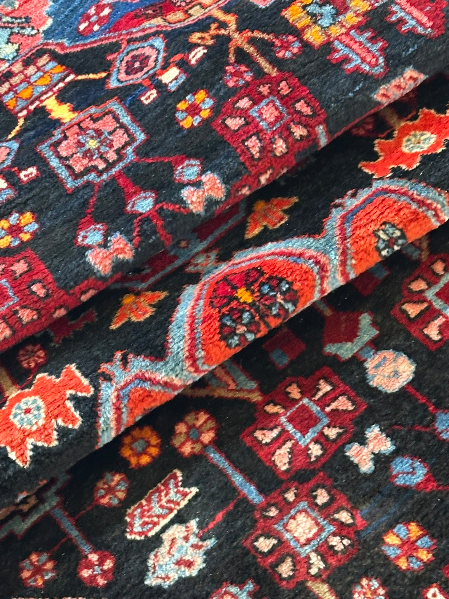 Orientteppich handgeknüpft Malayer Naturfarben 245x150 cm