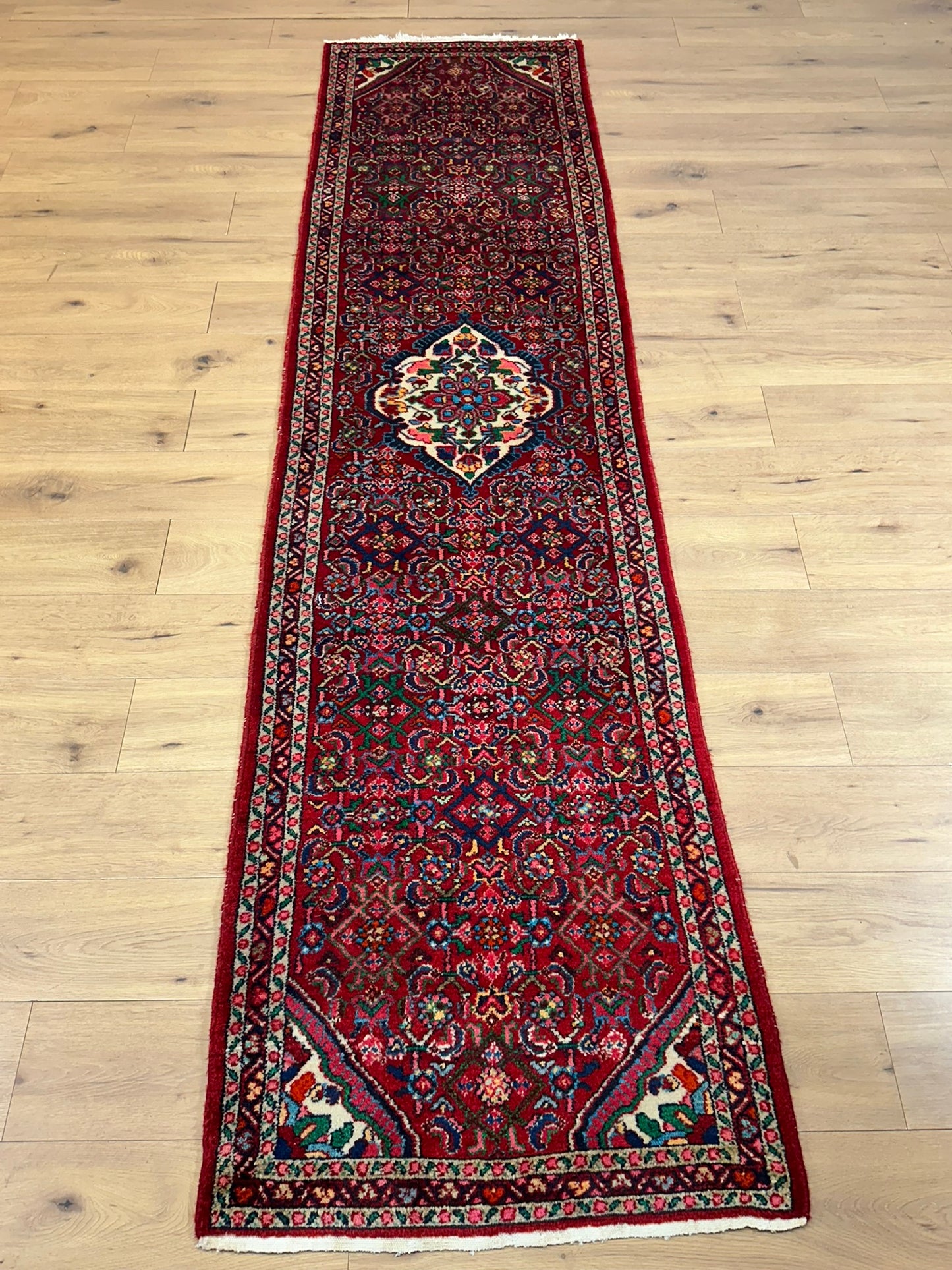 Orientteppich handgeknüpft Hamadan Läufer Wolle 325x85 cm