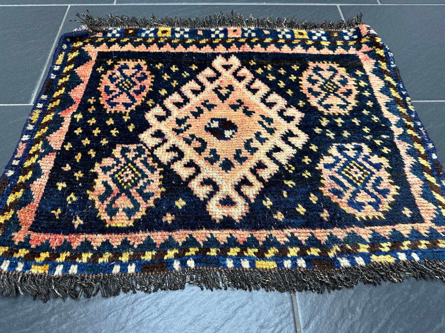 Antike Bachtiar Tasche - Handgeknüpfter Perser Orientteppich 55x70 cm
