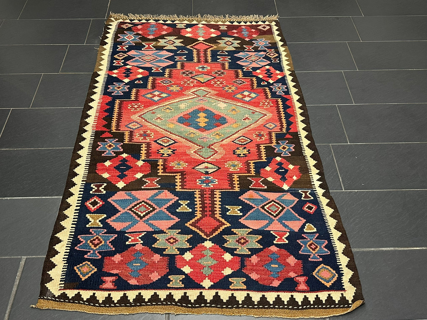 Handgeknüpfter Perser Teppich – Sumack Kelim Art Deco Naturfarben 210X127CM