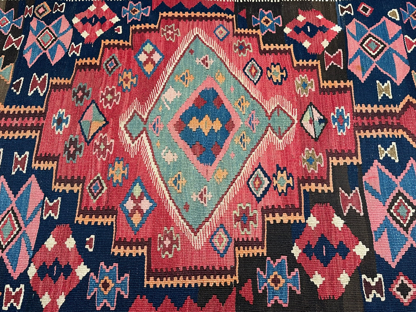 Handgeknüpfter Perser Teppich – Sumack Kelim Art Deco Naturfarben 210X127CM