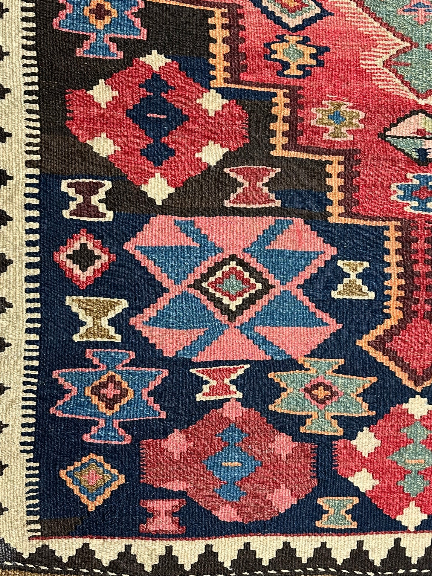 Handgeknüpfter Perser Teppich – Sumack Kelim Art Deco Naturfarben 210X127CM