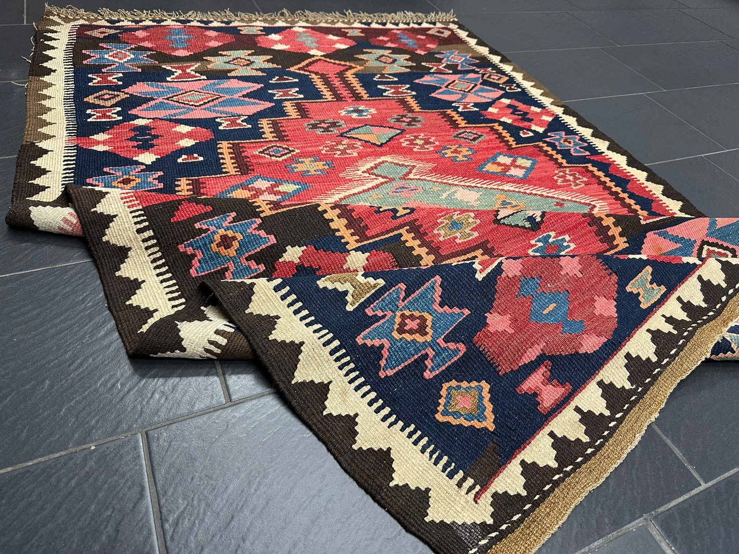 Handgeknüpfter Perser Teppich – Sumack Kelim Art Deco Naturfarben 210X127CM