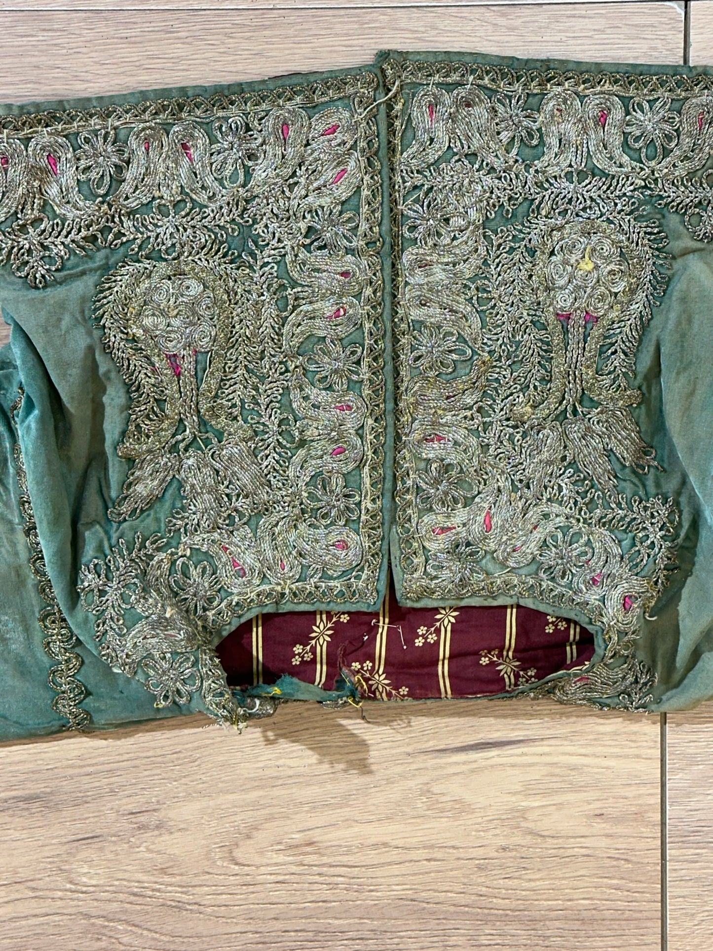 Orient Antike Osmanische Jacke Textil Handgestickt 130x40 cm