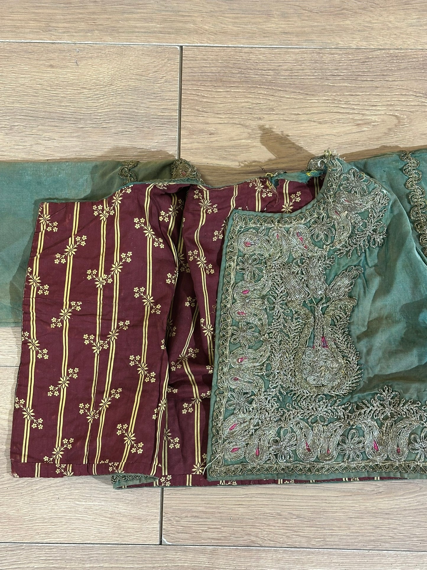 Orient Antike Osmanische Jacke Textil Handgestickt 130x40 cm