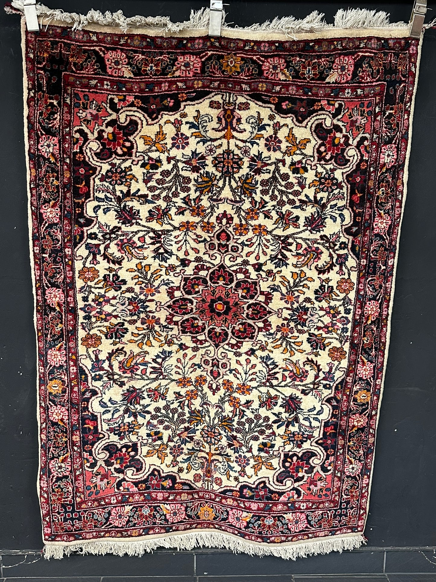 Handgeknüpfter Perser Teppich – Bidjar Rosen Korkwolle NeU 142X107CM