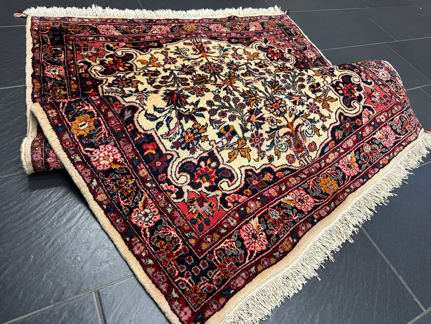 Handgeknüpfter Perser Teppich – Bidjar Rosen Korkwolle NeU 142X107CM