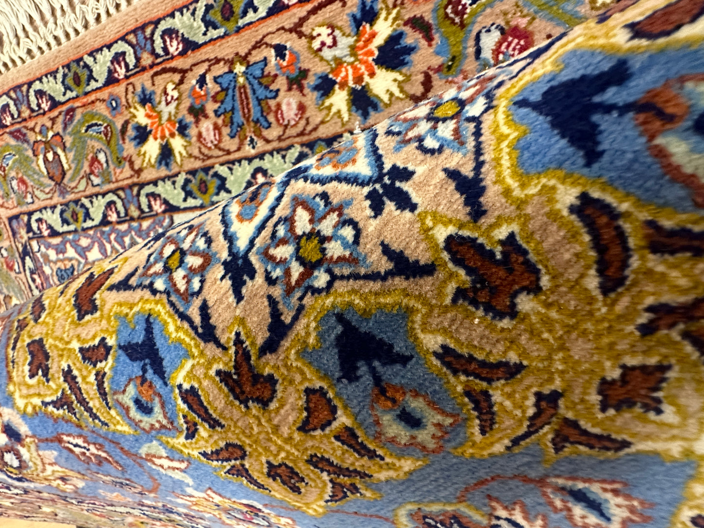 Handgeknüpfter Perser Orientteppich Feiner Isfahan Korkwolle mit Seide 105x65cm