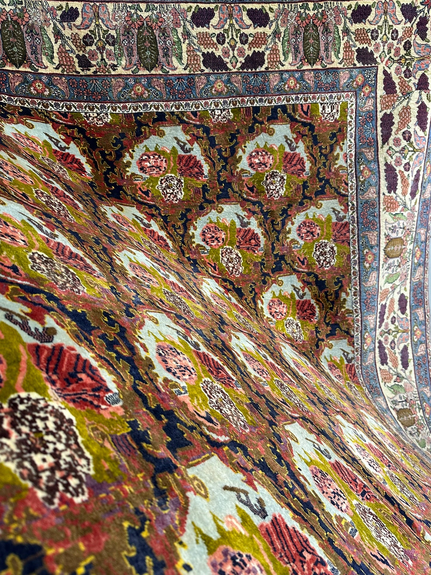 orientteppich handgeknüpft Bidjar SENNEH floral 348x258 cm