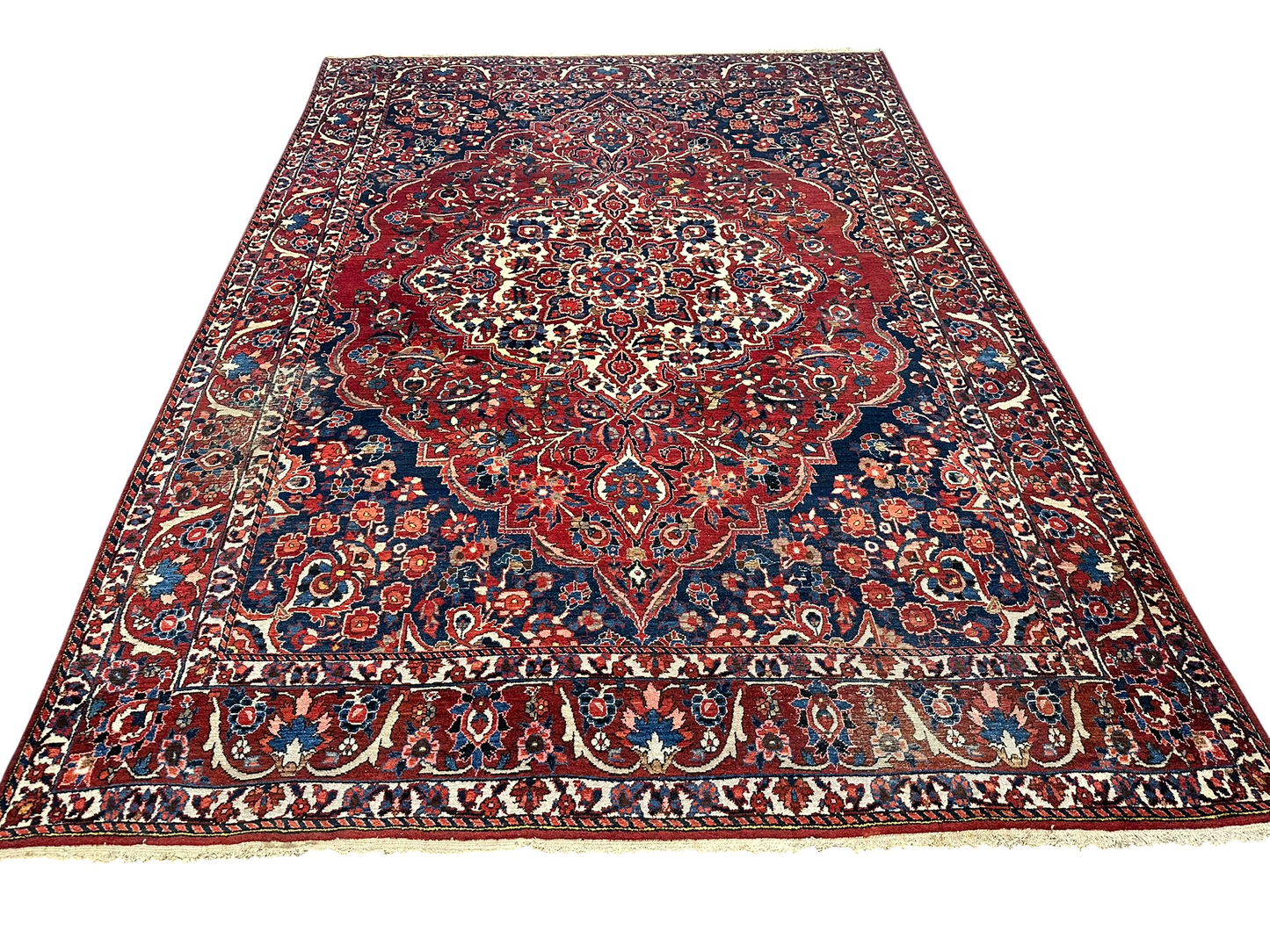 Antik Perserteppich handgeknüpft  Bachtiar naturfarben 380x267 cm