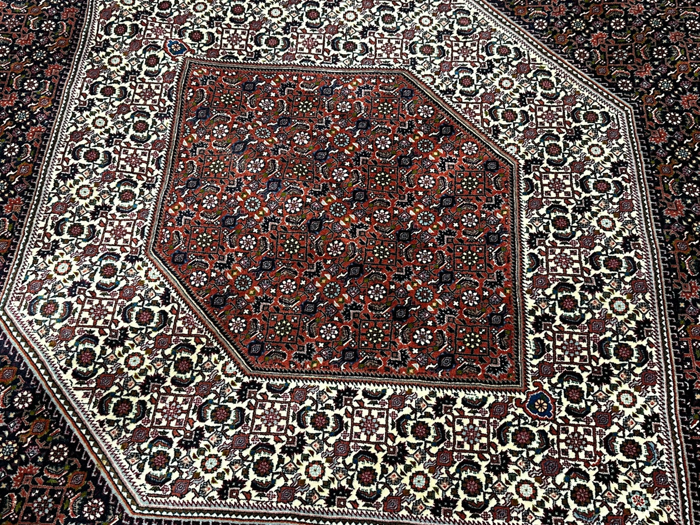 orientteppich handgeknüpft Bidjar Medaillon Korkwolle 348x258 cm