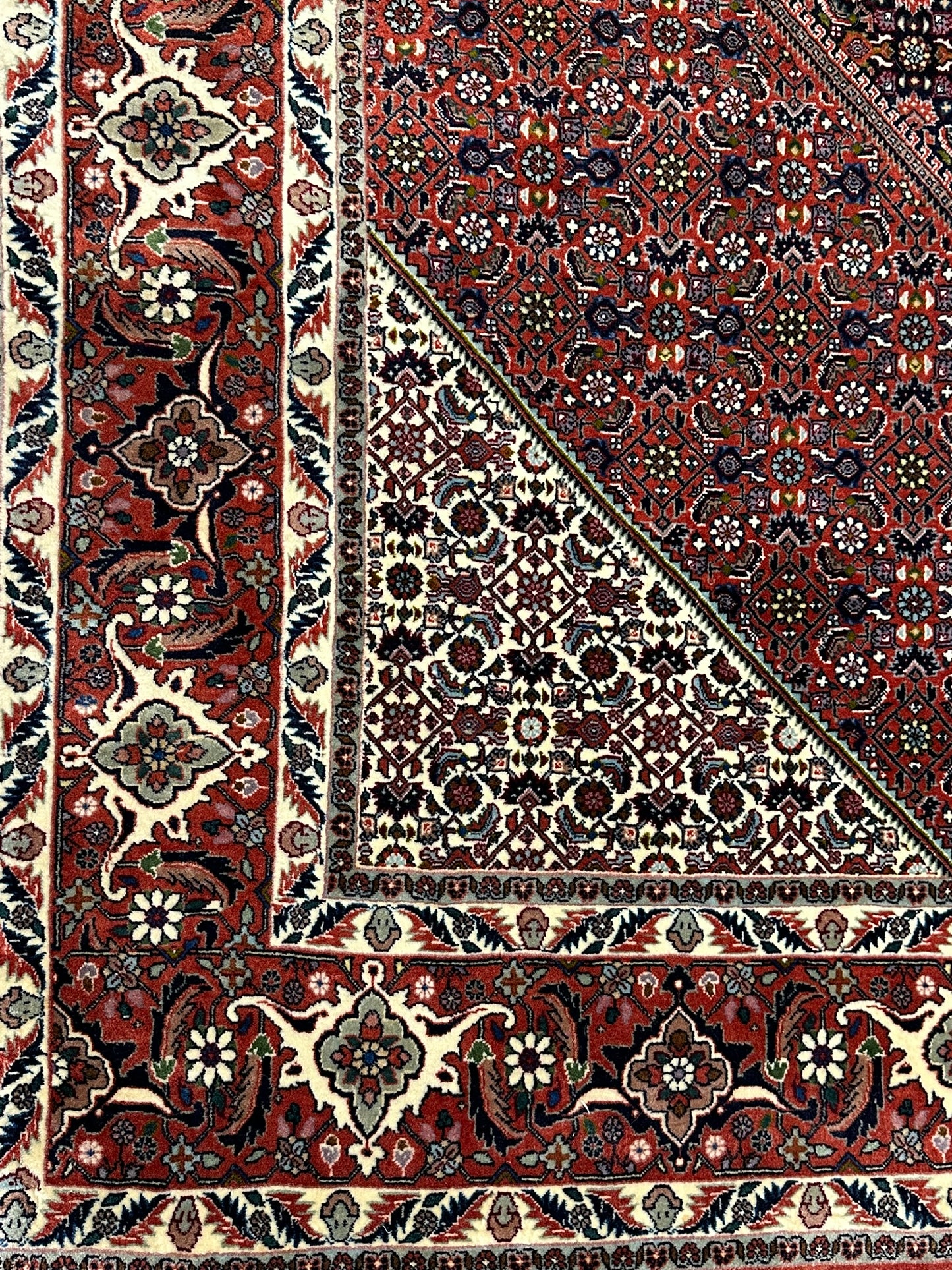 orientteppich handgeknüpft Bidjar Medaillon Korkwolle 348x258 cm
