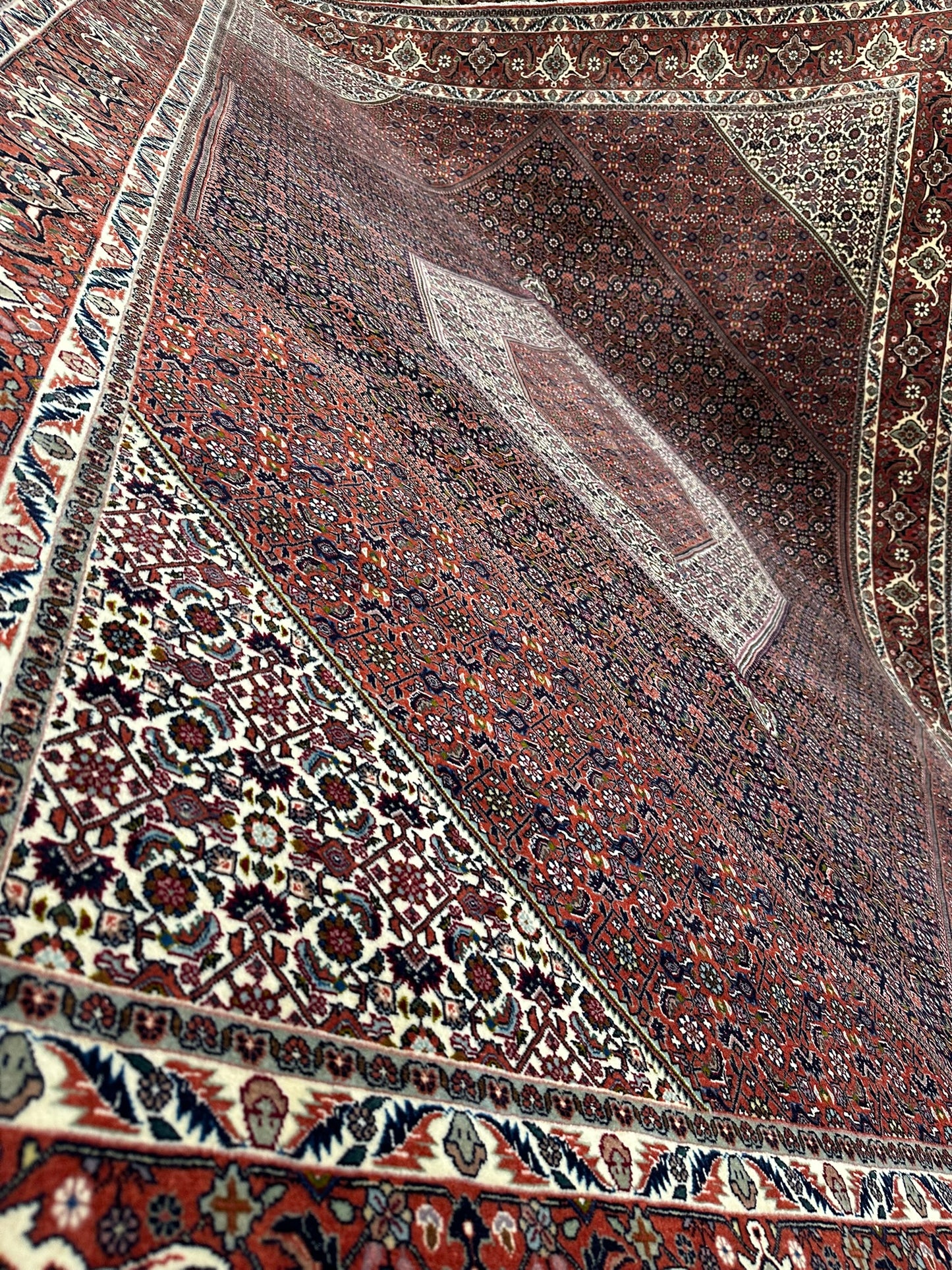 orientteppich handgeknüpft Bidjar Medaillon Korkwolle 348x258 cm
